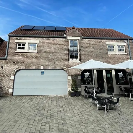 La Cle Des Champs Bed & Breakfast Jodoigne